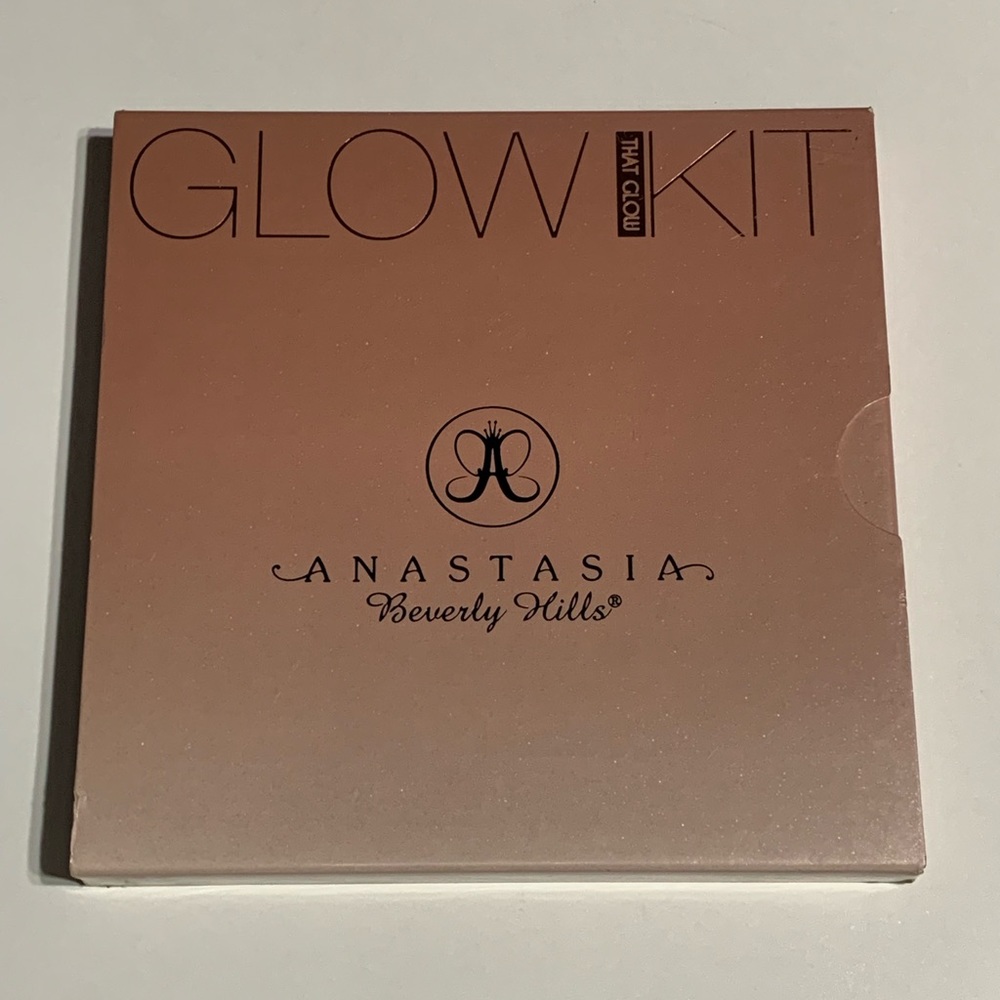 Anastasia Beverly Hills Glow kit That Glow